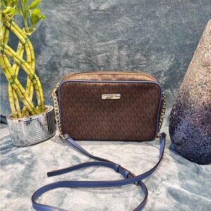 Michael Kors Elegant Blue and Brown Crossbody Bag